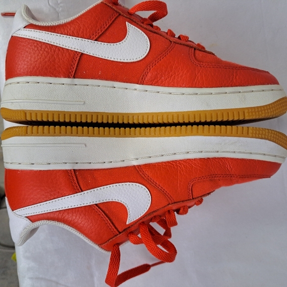 Nike Womens Air Force 1 '07 Premium Hanabero Red White - Picture 6 of 10